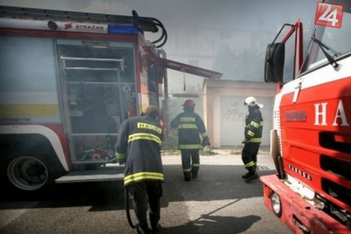 Ilustračný obrázok k článku Luxusné Audi skončilo v plameňoch po nočnej akcii podpaľača: Odhadovaná škoda je 50 000 eur
