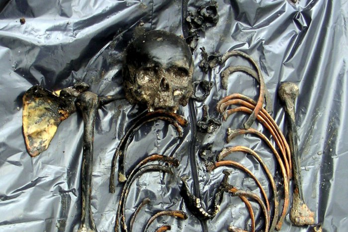 Ilustračný obrázok k článku Otrasný nález pri výkopových prácach: V centre Košíc našli ľudské kostry!