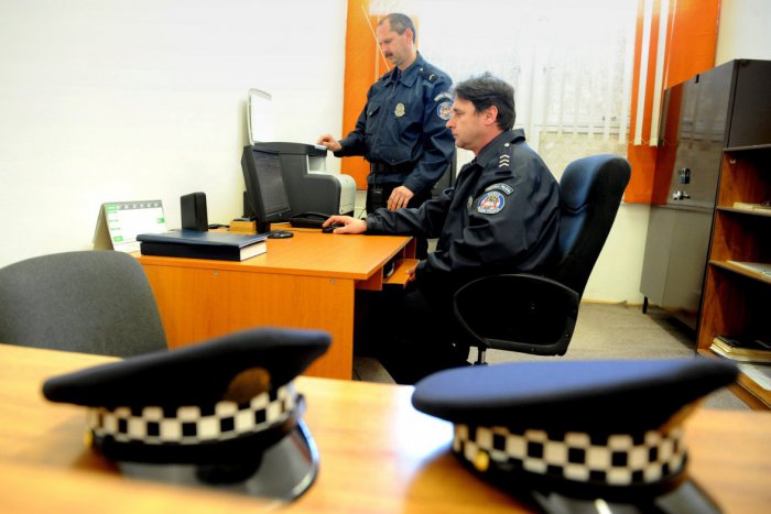Ilustračný obrázok k článku Darček pre košickú políciu od EEI: Šesť vozidiel so špičkovým vybavením