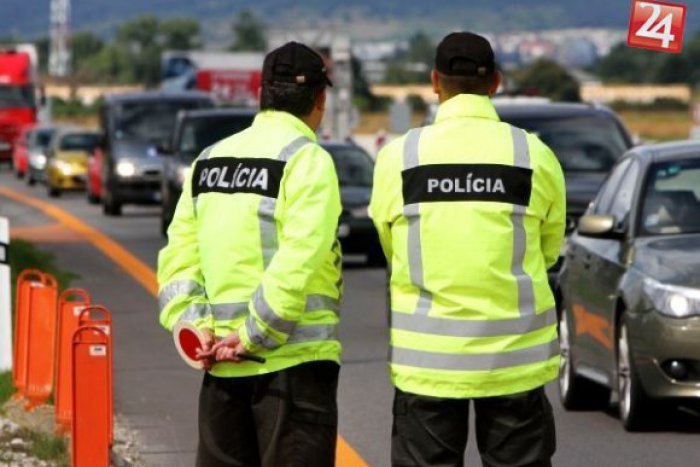 Ilustračný obrázok k článku Na cestách v kraji prebehne kontrola: 3 veci, na ktoré sa policajti zamerajú!