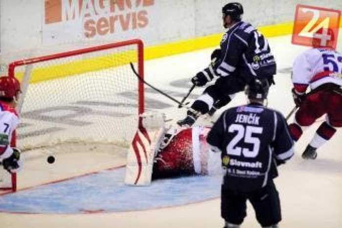Ilustračný obrázok k článku Kompletný prehľad zápasov slovenského šampióna v Lige majstrov: Oceliari začnú svoju púť na ľade žralokov