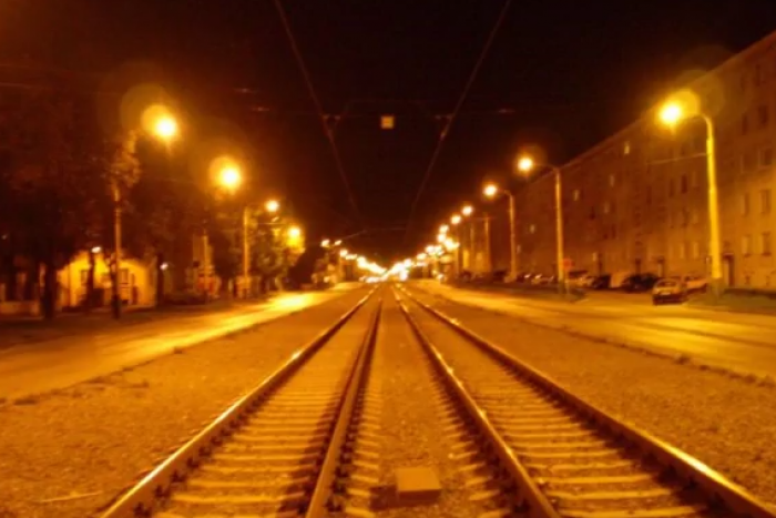 Ilustračný obrázok k článku Košičan si to valil na aute nočnými ulicami: Tento pohľad ho ale nenechal chladným, z VIDEA ľahnete :)