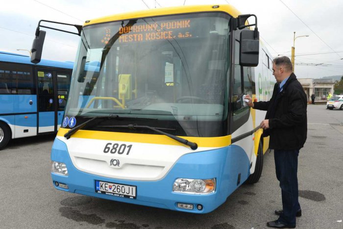 Ilustračný obrázok k článku Máme málo vodičov autobusov MHD: Bacha, 15 liniek už v prázdninovom režime