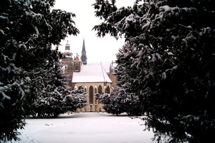 Ilustračný obrázok k článku Pravá zima v Košiciach, FOTO: Perinbaba sa v metropole východu poriadne vyšantila!