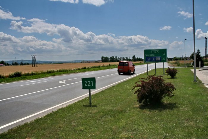 Ilustračný obrázok k článku V Maďarsku konečne opravili úsek cesty E71 pred Miškolcom