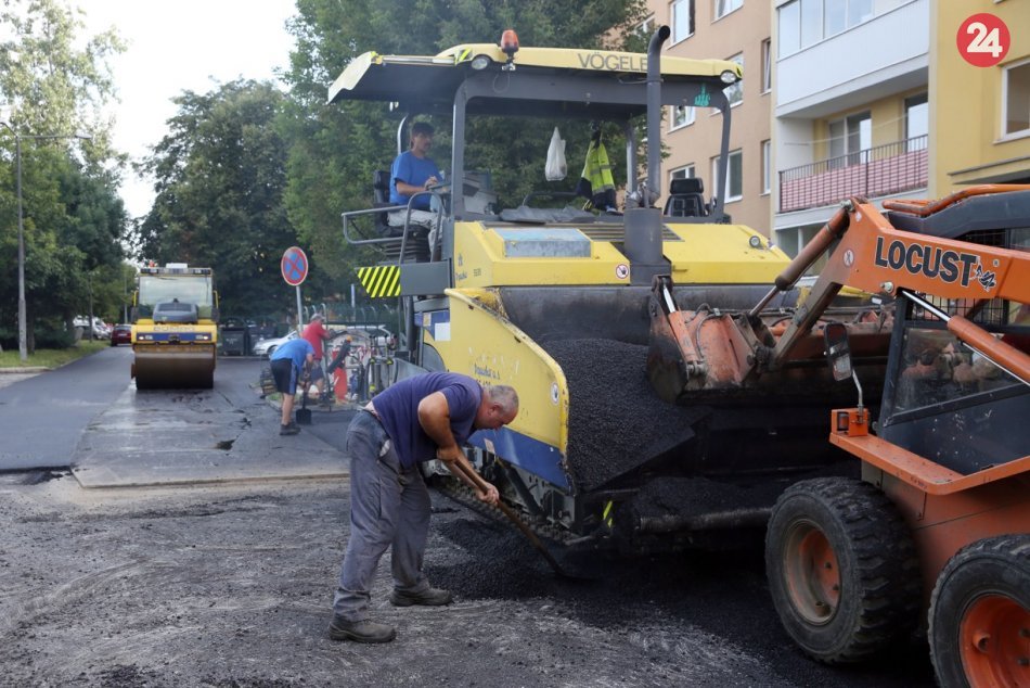 Ilustračný obrázok k článku V Košiciach budú opravovať cesty a chodníky. Mesto vyhlásilo verejnú súťaž, FOTO