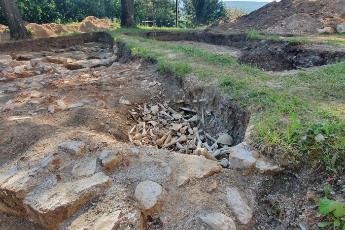Ilustračný obrázok k článku Archeologický výskum v Kostoľanoch nad Hornádom potvrdil existenciu rotundy