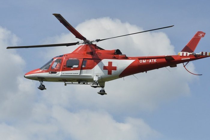 Ilustračný obrázok k článku Pri Rožňave zrazilo auto 8-ročného chlapca: VÁŽNE zraneného ho prevážal vrtuľník