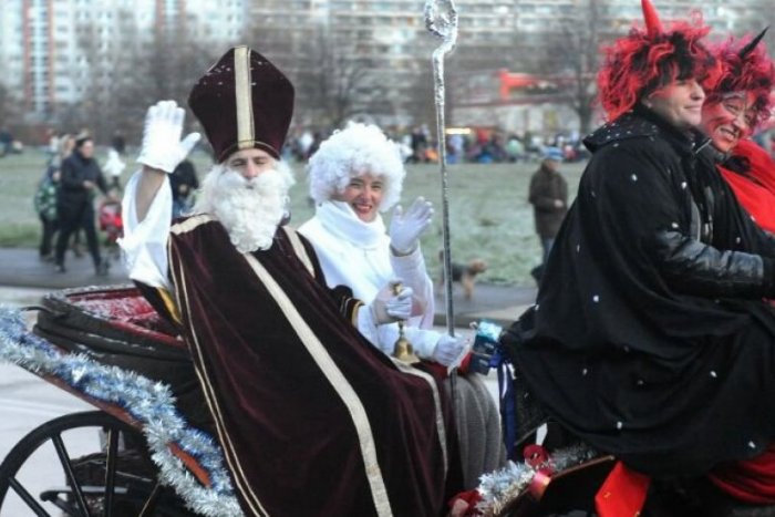 Ilustračný obrázok k článku Netradičné rozsvietenie vianočného stromčeka aj Mikulášska jazda v Košiciach