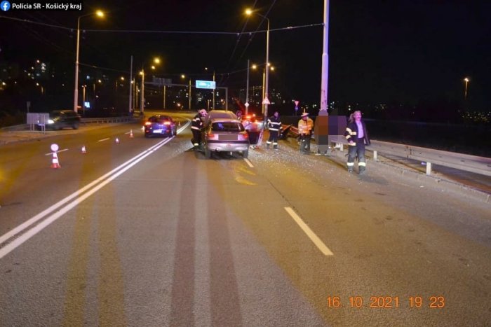 Ilustračný obrázok k článku Opitý vodič spôsobil v Košiciach čelnú zrážku vozidiel