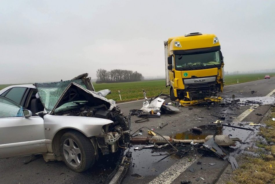 Ilustračný obrázok k článku ČIERNY piatok trinásteho: Na východe pri tragickej nehode zahynul vodič, VIDEO