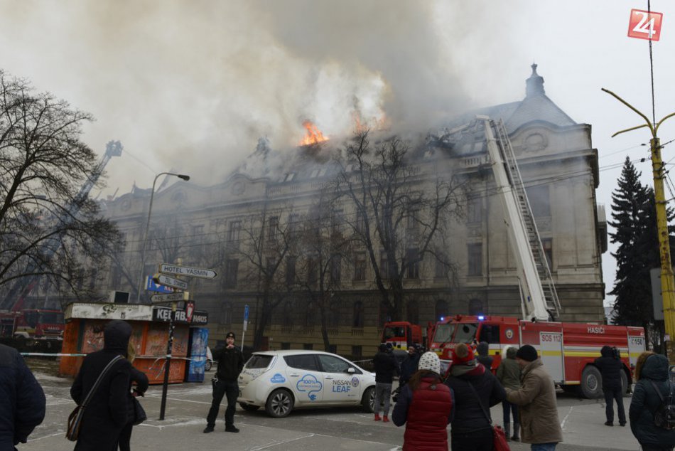 Zábery priamo z miesta: V centre Košíc vypukol ničivý požiar, FOTO